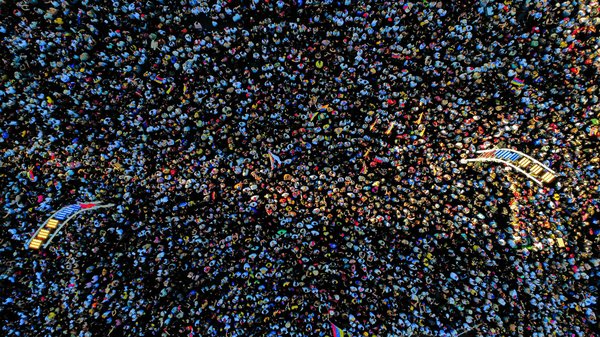 Guide Pratique pour Organiser une Journée Immersive dans les Métiers d"Art à Destination des Lycéens