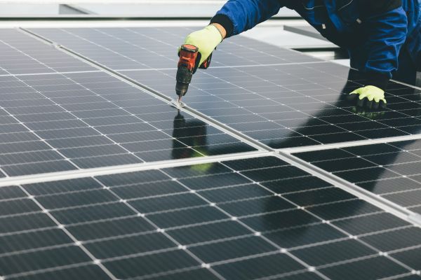 Top 5 astuces pour un meilleur investissement en panneaux solaires